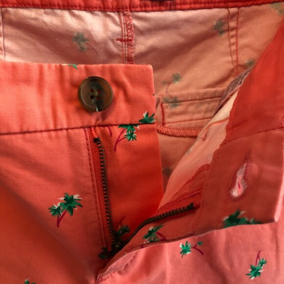 Women's Old Navy Peach shorts with palm trees - Size 0 - Picture 5 of 7